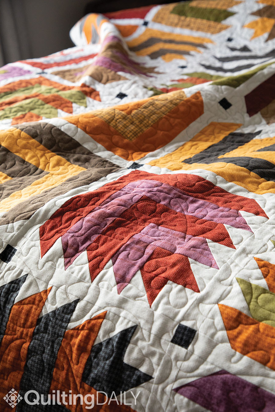 Free pattern: Leaf Stacks - zommed in image of Leaf Stacks on the quilt