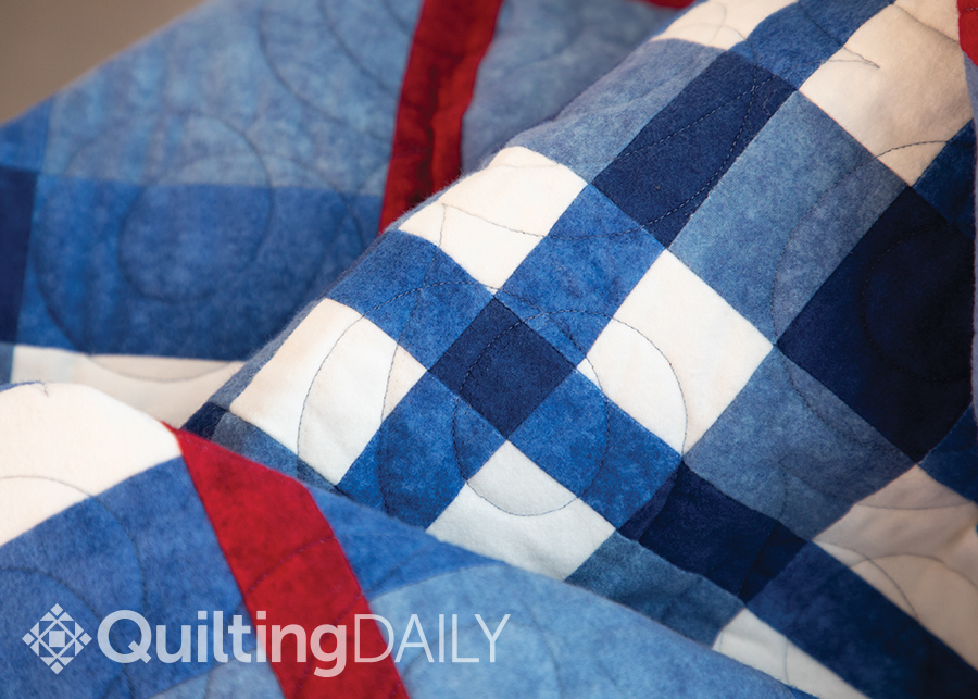 Free pattern: Perfectly Plaid - zoomed in view on the quilting of the Perfectly Plaid pattern